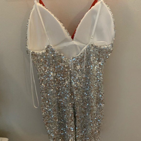 Sparkly Mini dress - Picture 2 of 3